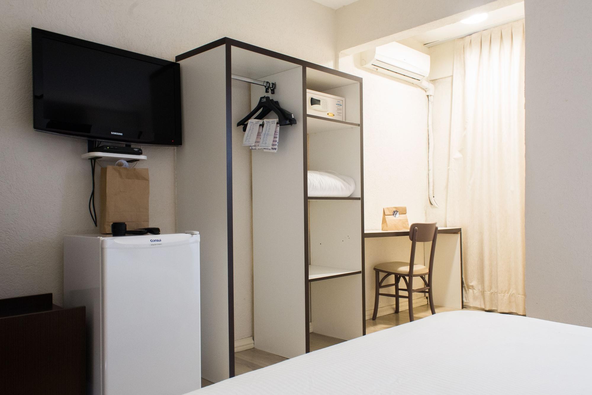 Master Express Moinhos De Vento Hotel Porto Alegre Luaran gambar
